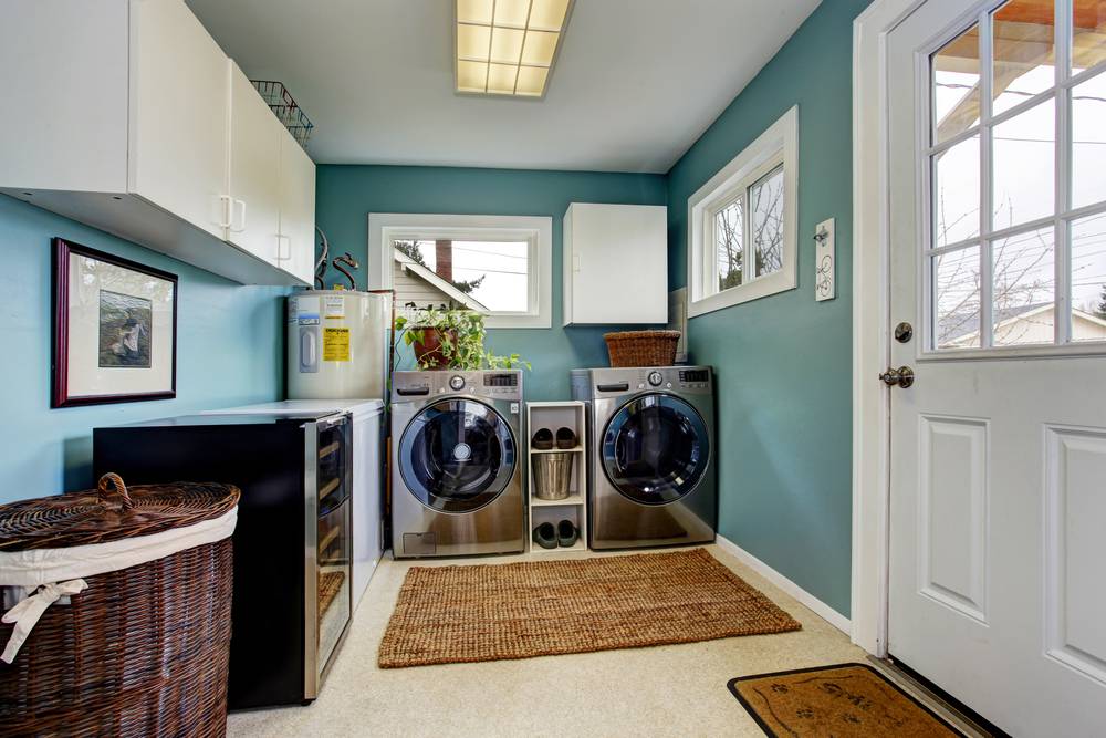 Design laundry room cabinets